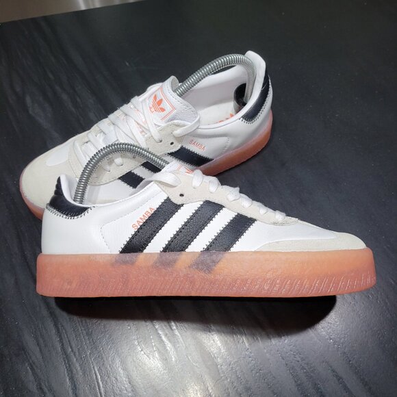 Adidas Samba Sambae Women's Cloud White/Core Black/Semi Coral Gum Sole Sneakers - Picture 15 of 16